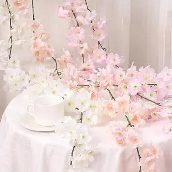180 см изкуствена череша лоза копринени цветя Сакура за парти Сватбена тавана декор фалшива венец арка бръшлян сам вечерни декор